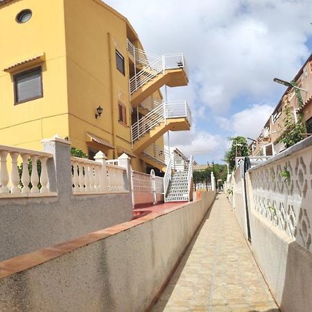 La Rosaleda Apartment Torrevieja Luaran gambar
